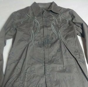 Roar button front size large gray w tribal design